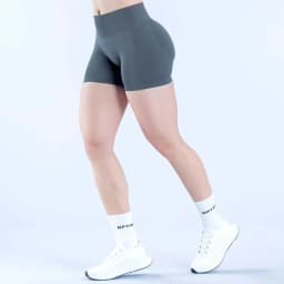 2026 New 4.5" Women Seamless Yoga Biker Shorts Low Waist Scrunch Bum Butt Lifting Tights Running Fitness Gym Workout Shorts