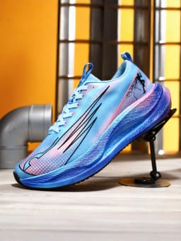 Men's Ultra-Light Professional Marathon Running Shoes, Featuring a Breathable Low-Top Design, Suitable for Year-Round Training, Gym Workouts, and Track and Field Sports