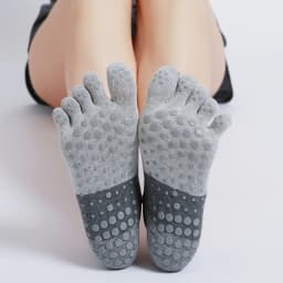 Women Breathable Yoga Socks Silicone Non Slip Five Finger Pilates Socks Cotton Backless Ladies Fitness Dance Ballet Sports Socks