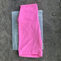 Women Sports Shorts High Waist Yoga Shorts Slim Fit Butt Lift Gym Running High Elastic Nylon Shorts
