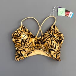 Women Cross Back Padded Sports Bra Thin Straps Wireless Shockproof Soft Breathable Yoga Fitness Camisole Top