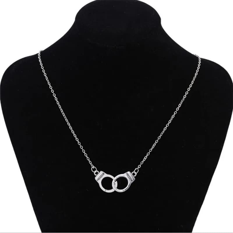Fashion Handcuff Street Style Necklace Silver Color Punk Style Pendant Necklace Gift For Friend Wholesale Dropshipping necklace