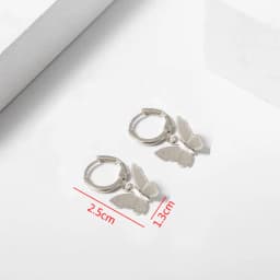 New Butterfly Pendants Neckalces for Women Short Chain Mini Butterflies Drop Boehemian Sexy Neck Accessories Fashion Jewerly