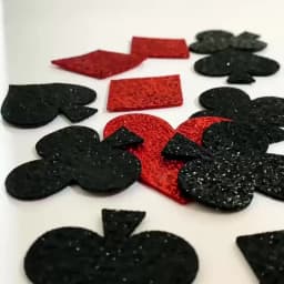 100pcs/200pcs Casino Poker Confetti Glitter Nonwoven Casino Party Table Scatters Playing Card Theme Birthday Party Decorations