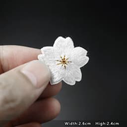 Sakura Patches Embroidery For T-Shirt Iron On Appliques Clothes Jeans Stickers Badges Parche