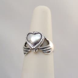 Unique Heart Love in Hand Locket Coffin Ring Secret Small Room Openable Lid Ring for Men Women Party Jewelry