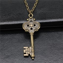 Creative Gift Party Jewelry Accessories Key Pendant Necklace For Women Long Chain Necklace