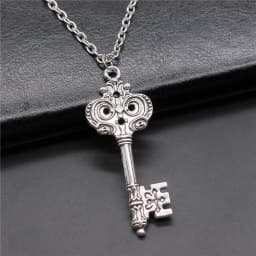 Creative Gift Party Jewelry Accessories Key Pendant Necklace For Women Long Chain Necklace