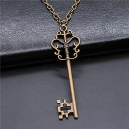 Creative Gift Party Jewelry Accessories Key Pendant Necklace For Women Long Chain Necklace