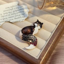 Ladies Fox Brooch Women's Simple Fashion Corsage Sweater Coat Accessories Brooch For Women Animal Party Wedding Brooches Pins