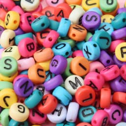 100pcs/lot Heart Acrylic Letter Beads Colorful Alphabet Loose Spacer Beads For Jewelry Making DIY Handmade Bracelet Necklace