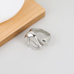 2023 Punk Vintage Metal Liquid Dissolved Butterfly Women's Adjustable Ring Fashion Exquisite Anime Insect Ring Gothic Jewelry