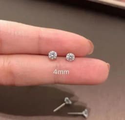 New Design Stainless Steel Cubic Zirconia Stud Earrings for Woman Claw Ear Hook Clip Korean Fashion Jewelry Unusual Girls