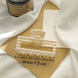 Korean Imitation Pearl Hair Claws For Women Geometric Hair Clip Large Catch Clip Shark Clip Back Head Hair Clip Hair Accessories