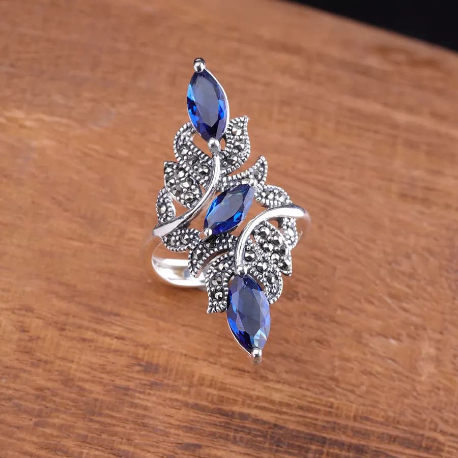 2025 Delicate Blue Rhinestones Zircon Rings for Women AccessoriesStatement Jewelry High Quality Fashion Wedding Band Bridal Gift