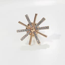Exquisite Rhinestones Opal Four Leaf Clover Brooch Fashion Jewelry Accessories Trendy Fish Cat Wings Bow Lapel Pin Friends Gifts