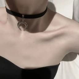 Gothic Lolita Girls Velvet Moon Choker Necklace for Women Vintage Sexy Necklaces with Pendants JK Uniform Punk Goth Neck Jewelry