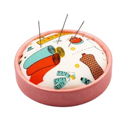 Home Travel Sewing Kit Box Circular Portable Mini Storage Box Needlework Threads Scissor Storage Boxes Set DIY Sewing Tool