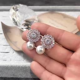 Huitan Romantic Women Stud Earrings Imitation Pearl Delicate Female Earring for Party Gift Top Quality Jewelry Dropshipping