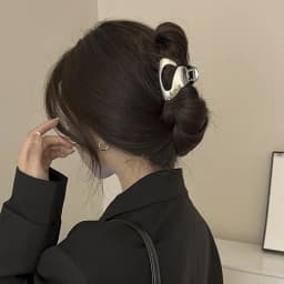 New Women Elegant Simplicity Hollow Geometric Metal Hair Claw Vintage Hair Clips Ponytail Claw Clip Fashion Hair Accessories