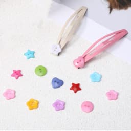 100Pcs Mix Style Craft Buttons Sewing Button Round Heart Star Flower Handmade Two Eyes Buttons for DIY Craft Painting Decoration