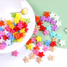 100Pcs Mix Style Craft Buttons Sewing Button Round Heart Star Flower Handmade Two Eyes Buttons for DIY Craft Painting Decoration