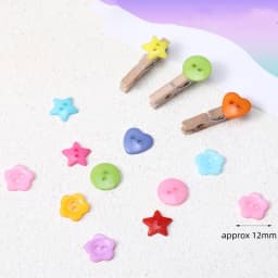 100Pcs Mix Style Craft Buttons Sewing Button Round Heart Star Flower Handmade Two Eyes Buttons for DIY Craft Painting Decoration