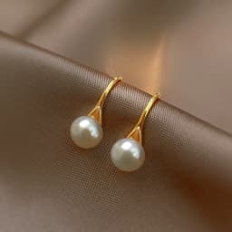 Hot Sell Trendy Simple Natural Freshwater Pearl 14K Gold Filled Ladies Stud Earrings Jewelry Not Allergic For Women Gifts