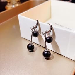 Temperament Retro Black Pearl Ball Drop Earrings for Women Luxury Design Elegant Crystal Dangle Earring Goth Jewelry Pendientes