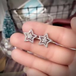 Huitan Brilliant Crystal Star Earrings Women Full Paved White Cubic Zirconia Simple Stylish Earring Versatile Fashion Jewelry