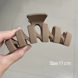 Simple Metal Geometric Hair Claw Clips Elegant Geometric Hair Accessories Cross Crab Bath Clip For Women Fashion Girl Headwear