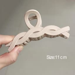 Simple Metal Geometric Hair Claw Clips Elegant Geometric Hair Accessories Cross Crab Bath Clip For Women Fashion Girl Headwear