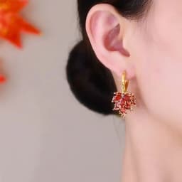 New Design Red Zircon Maple Leaf Pendant Earring For Women Light Luxury Tassel Chain Crystal Earring Exquisite Jewelry