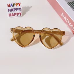Baby Girls Cute Solid Color Heart Shape Outdoor Sun Protection Sunglasses Children Lovely Acrylic UV400 Sunglasses Kids Glasses