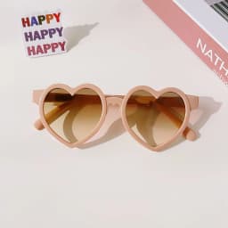 Baby Girls Cute Solid Color Heart Shape Outdoor Sun Protection Sunglasses Children Lovely Acrylic UV400 Sunglasses Kids Glasses