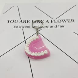 Funny Resin Tooth Key Chain Dentist Pendant Simulation Mini Denture Keychain for Bag Hanging Ornament Car Key Rings Gifts