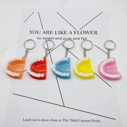 Funny Resin Tooth Key Chain Dentist Pendant Simulation Mini Denture Keychain for Bag Hanging Ornament Car Key Rings Gifts