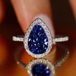 Huitan Hot Sale Water Drop Design Women Ring Micro Paved Crystal Zircon Elegant Bridal Wedding Engagement Jewelry Ring for Lover