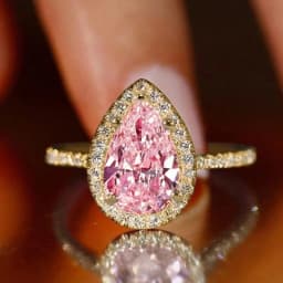 Huitan Hot Sale Water Drop Design Women Ring Micro Paved Crystal Zircon Elegant Bridal Wedding Engagement Jewelry Ring for Lover