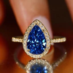 Huitan Hot Sale Water Drop Design Women Ring Micro Paved Crystal Zircon Elegant Bridal Wedding Engagement Jewelry Ring for Lover