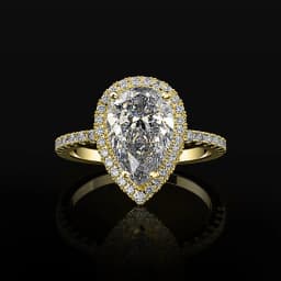 Huitan Hot Sale Water Drop Design Women Ring Micro Paved Crystal Zircon Elegant Bridal Wedding Engagement Jewelry Ring for Lover