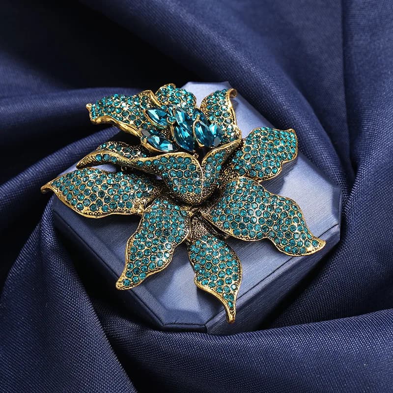 Vintage Orchid Rhinestone Brooch Women High-end Luxury Jewelry Niche Design Exquisite Corsage Accessories Lady Party Banquet Pin