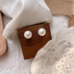 Round Ball Imitation Pearl Stud Earring for Women European Style Sweet Temperament Ear Jewelry Accessories Wedding Friend Gift