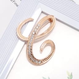 Women Luxury Letter Brooch Pins In Gold Color Rhinestones Crystal English Alphabet Metal Pins Cute Jewelry Accessories Gift