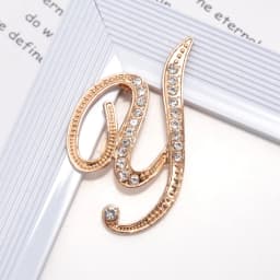 Women Luxury Letter Brooch Pins In Gold Color Rhinestones Crystal English Alphabet Metal Pins Cute Jewelry Accessories Gift