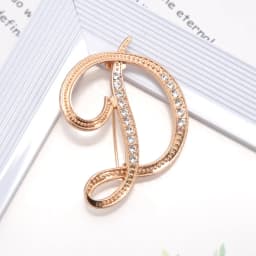 Women Luxury Letter Brooch Pins In Gold Color Rhinestones Crystal English Alphabet Metal Pins Cute Jewelry Accessories Gift