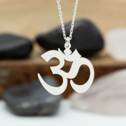 OM Chakra Necklace Mala Yoga Chakra Buddha OM Necklace Stainless Steel OM Pendant Chain Mala Necklace Pendant Ange 7 Chakras