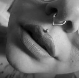 Titanium Steel Nose Ring Nase Septum Piercing Ring Leaf Chain Beads For Women Men Cartilage Earring Stud Piercing Gothic Jewelry