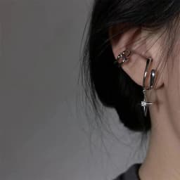 New Personality Star Clip Earrings for Women Fashion Delicate Simple Cartilage No Piercing Ear Cuff Adjustable Jewelry Gifts