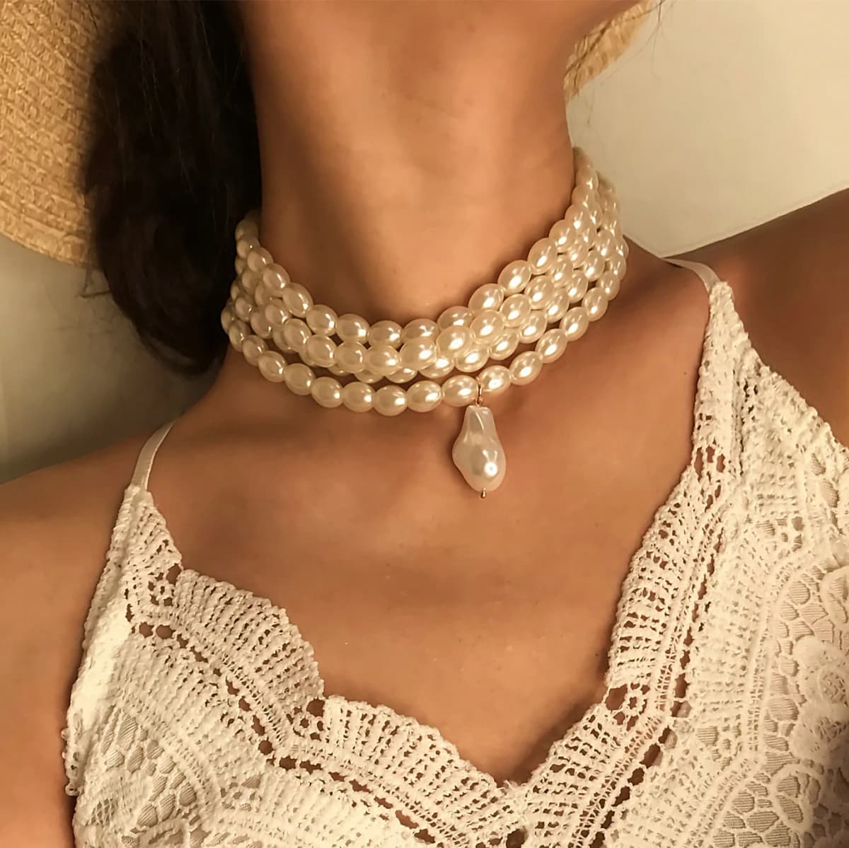 Elegant Irregular Imitation Pearl Choker Necklace Women Bride Multilayer Clavicle Chain Aesthetic Neck Jewelry Wed Accessories
